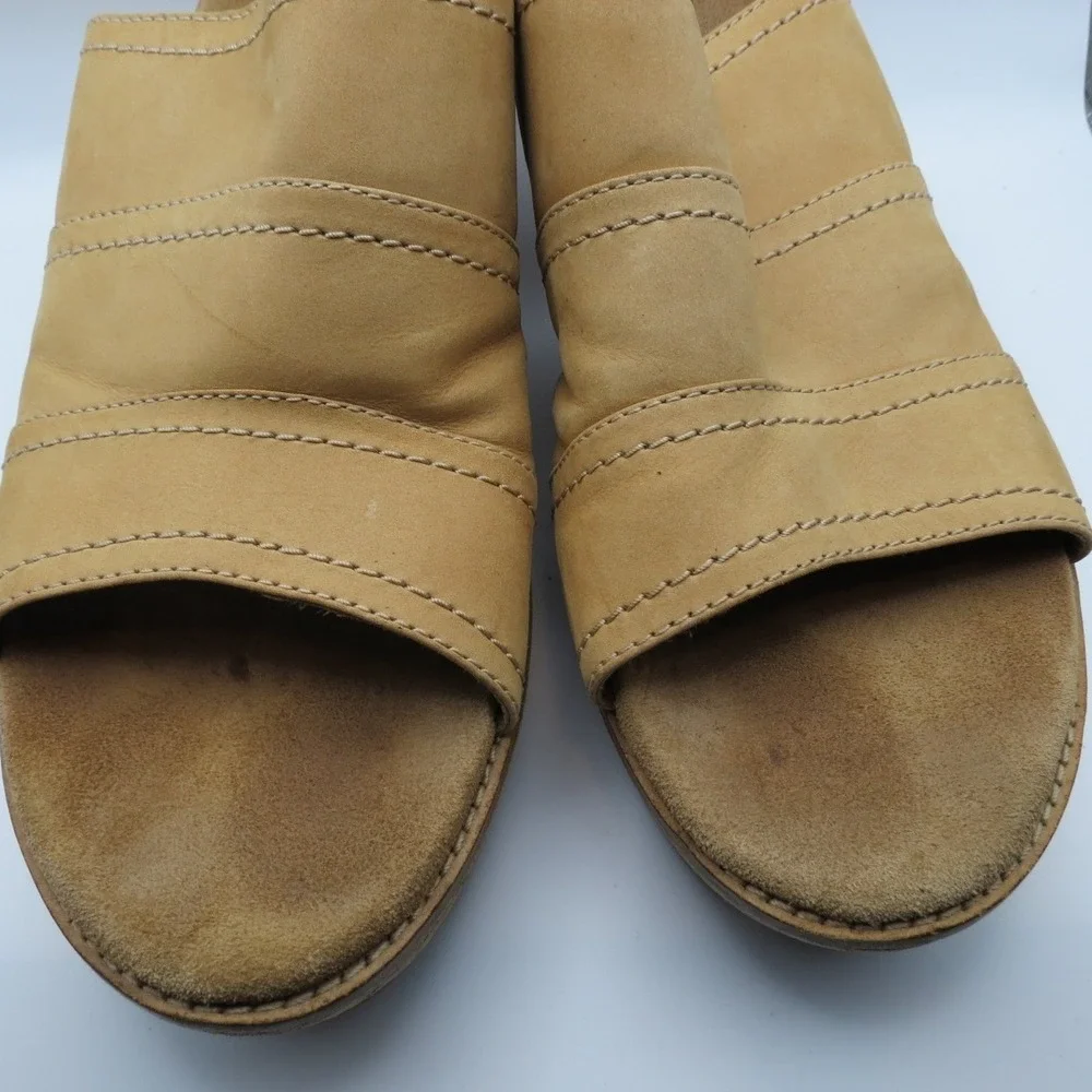 Clarks Womens Aisley Lily Tan Nubuck Platform Wedge Heel Summery Classic Sz 12